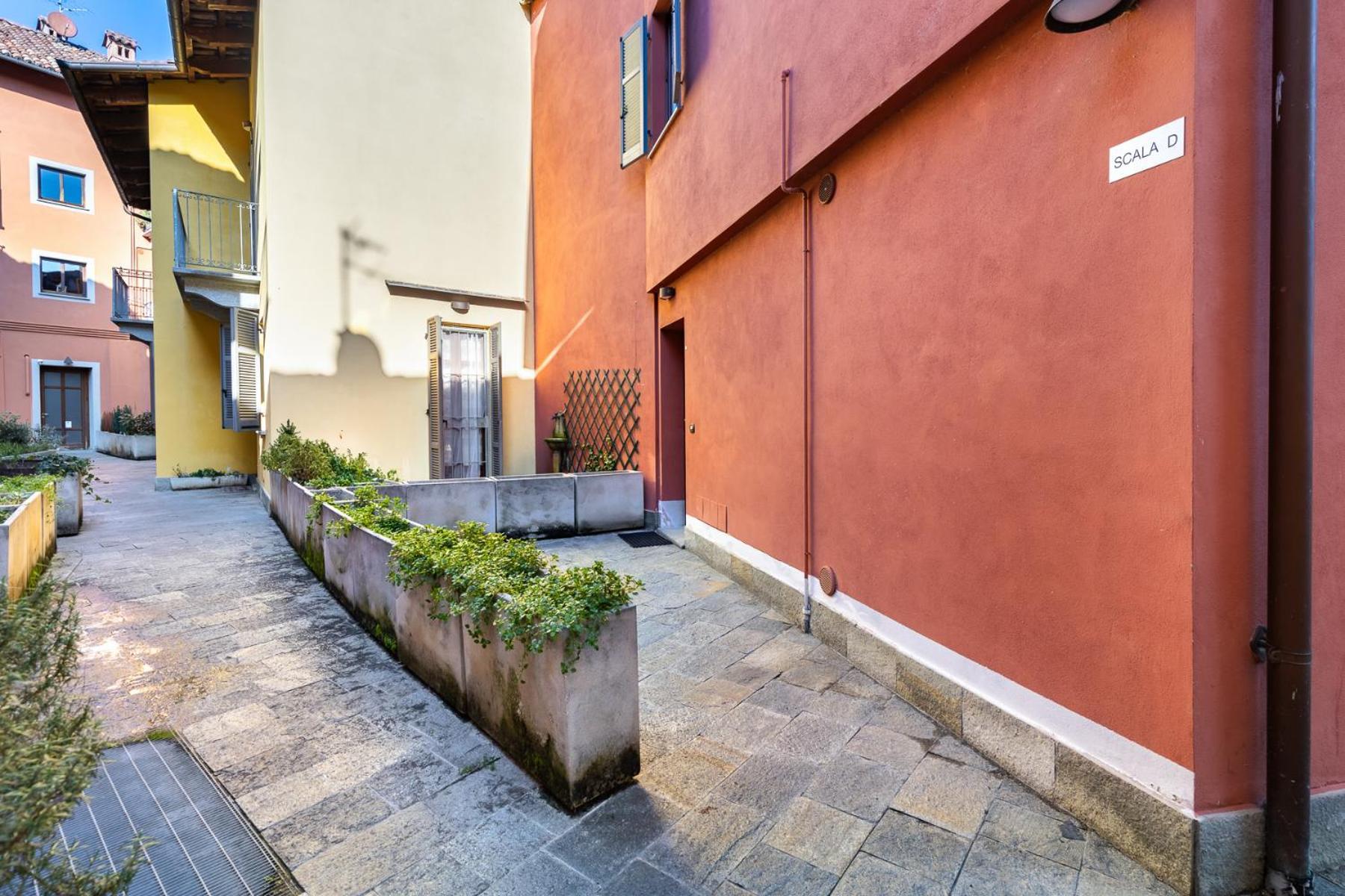 Appartement Strepitoso Loft Con Vista Duomo à Alba  Extérieur photo