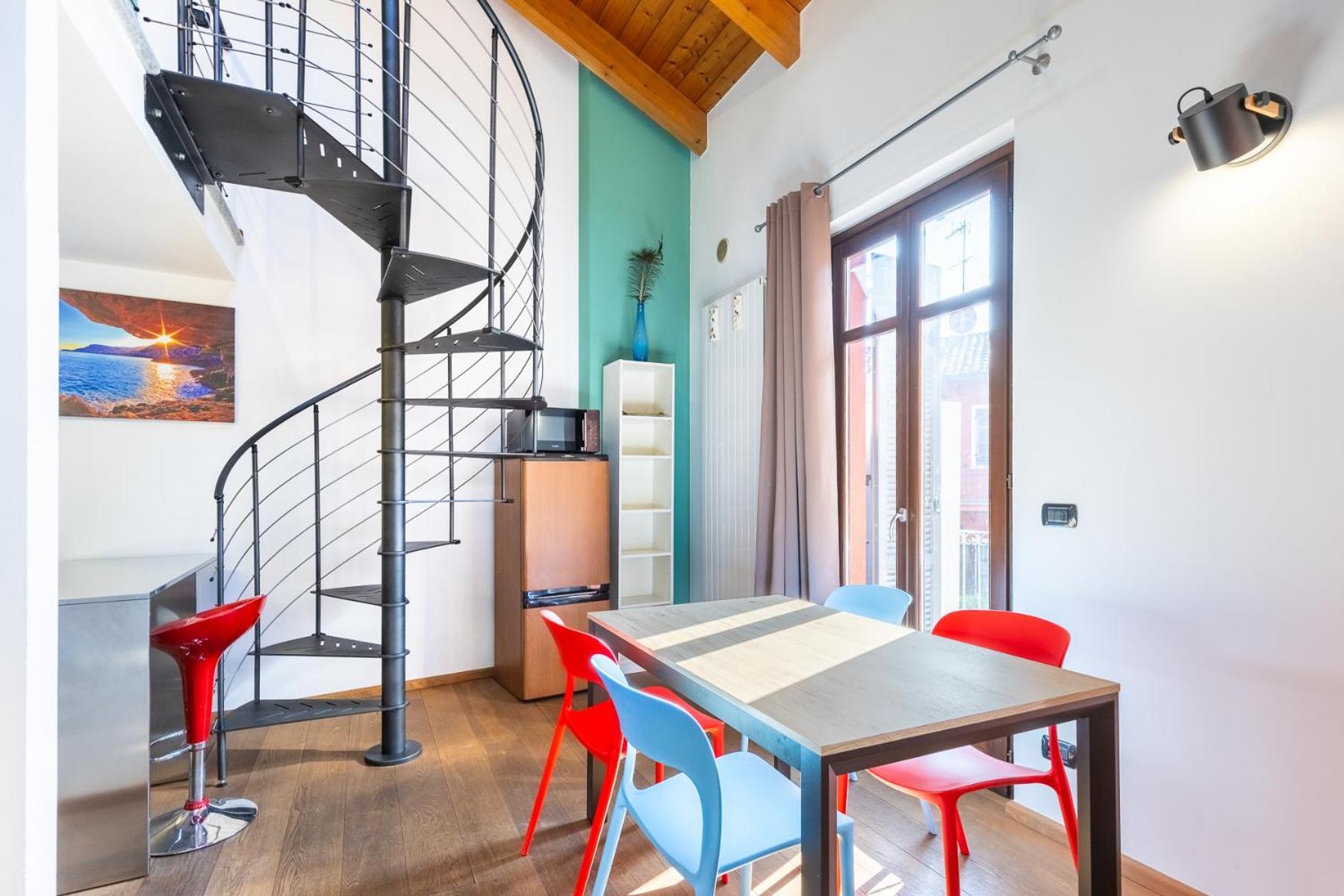 Appartement Strepitoso Loft Con Vista Duomo à Alba  Extérieur photo